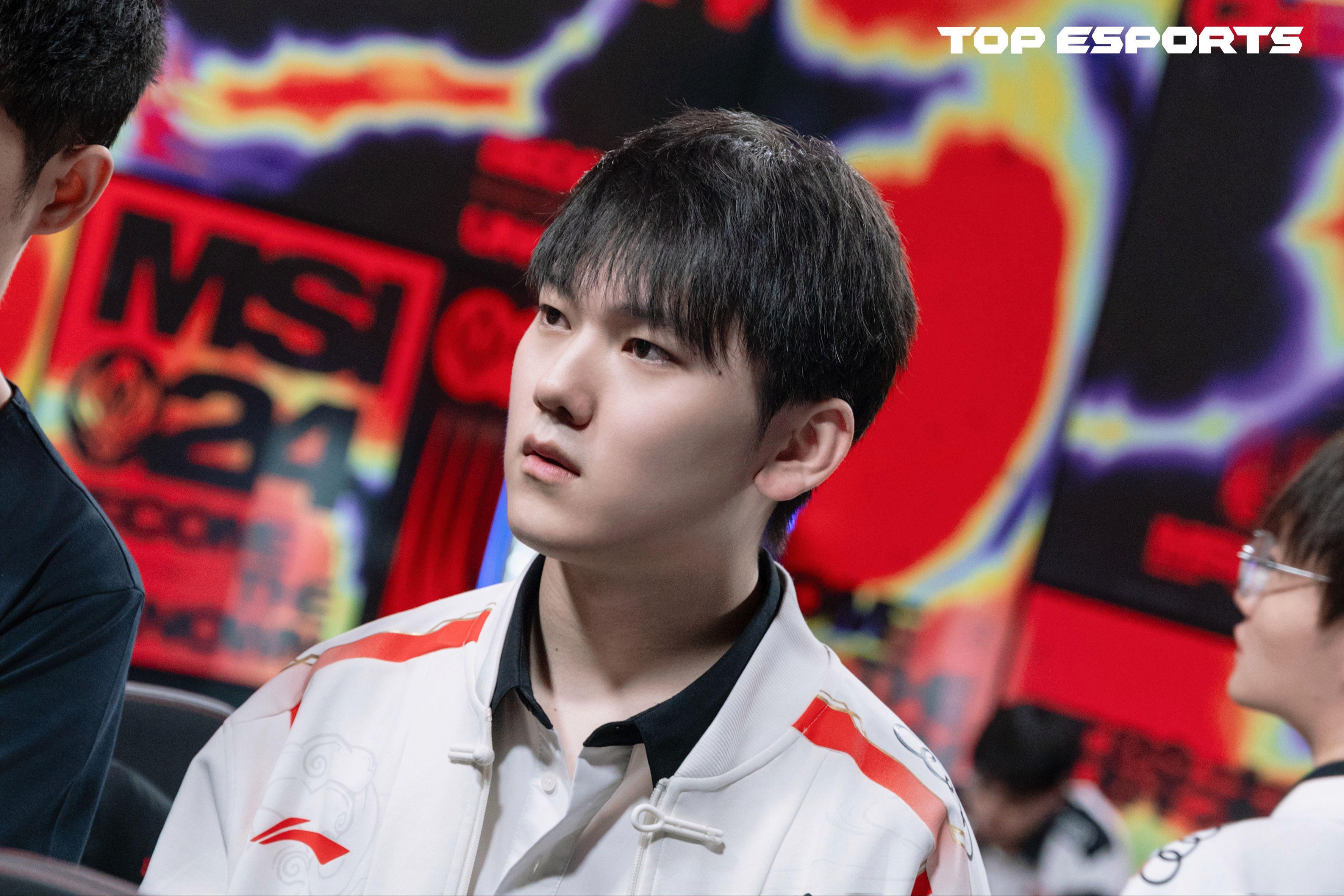 JackeyLove关键节点逆转,RNG带队取胜!的简单介绍 JackeyLove关键节点逆转,RNG带队取胜!的简单介绍